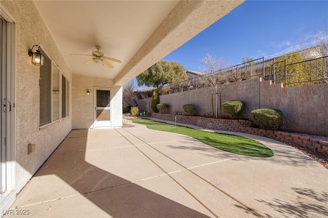 view of patio / terrace with ceiling fan