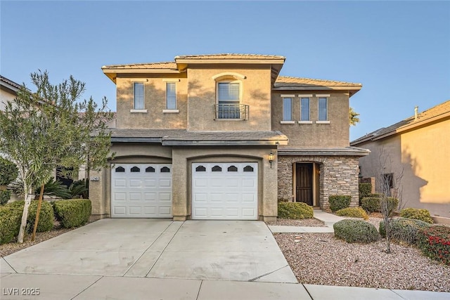 view of front of property featuring a garage