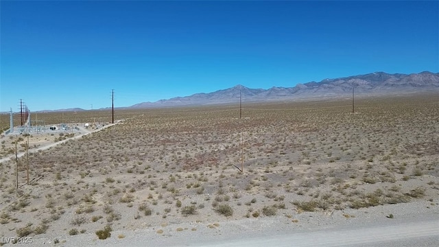 Listing photo 2 for 280 E Park Retiro, Pahrump NV 89060