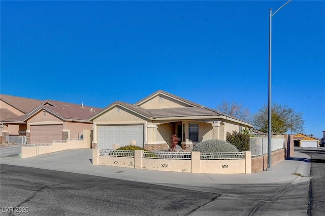 view of front of property featuring a garage