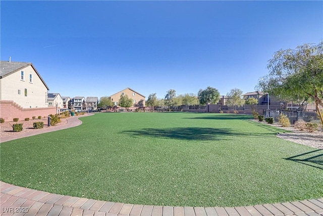 7075 Jasper Hill Way, Las Vegas, NV 89118 - view of yard featuring a residential view