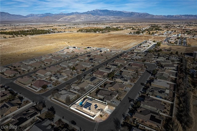 bird's eye view featuring a mountain view