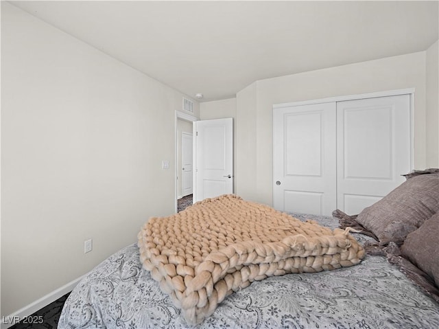 bedroom with a closet