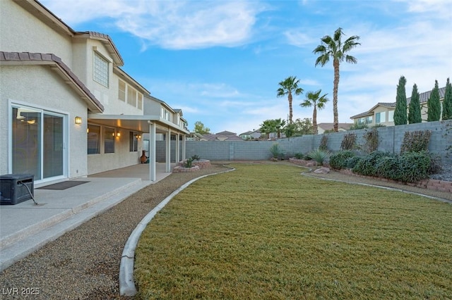 view of yard with a patio