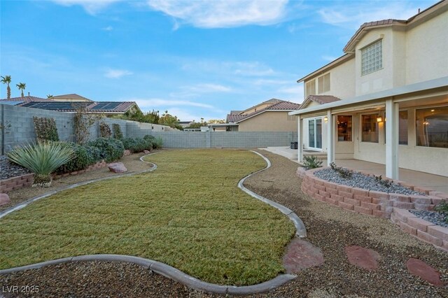 view of yard with a patio