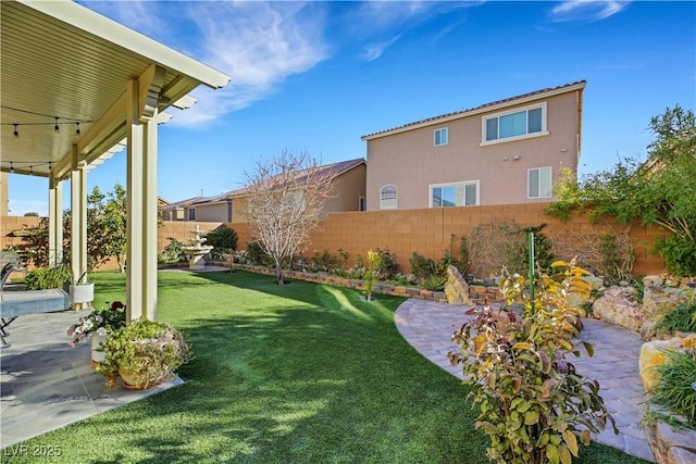 view of yard featuring a patio