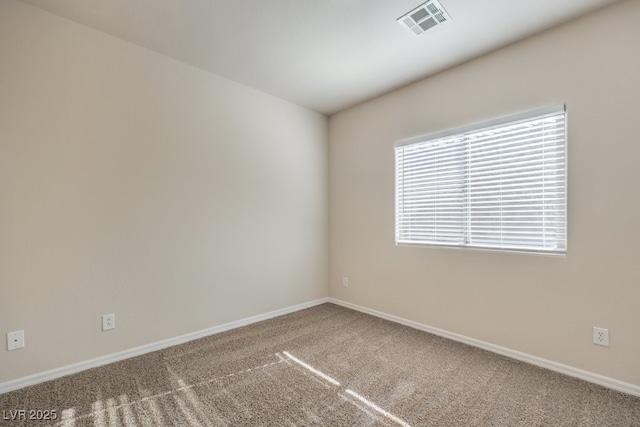 empty room featuring carpet