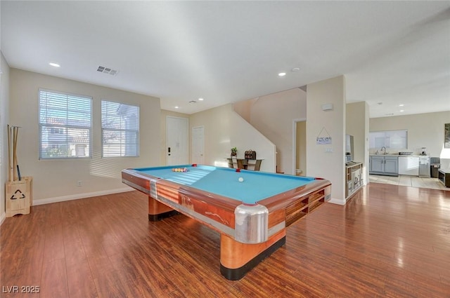 playroom featuring sink, pool table, and wood-type flooring