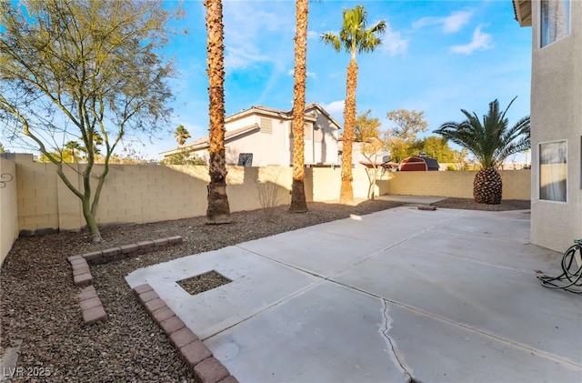 view of yard with a patio