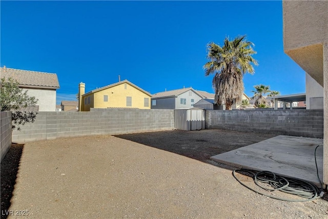 view of yard with a patio area