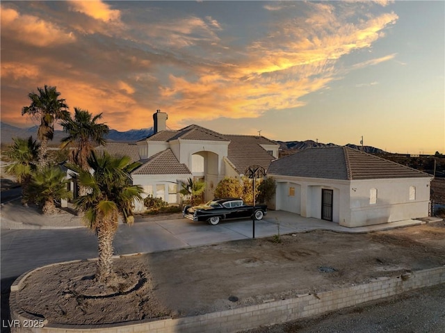 view of mediterranean / spanish-style house