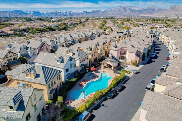 drone / aerial view featuring a mountain view