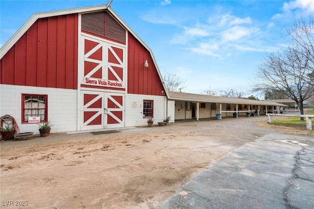 view of outbuilding