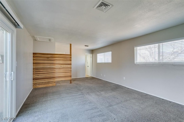 empty room with carpet