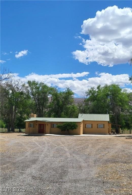 view of front of house