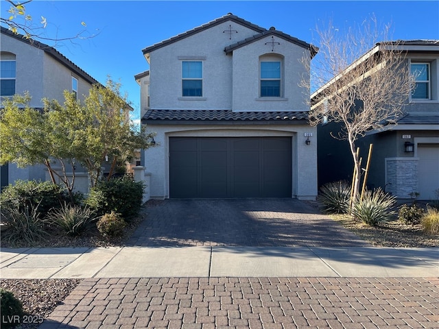 view of front of house with a garage