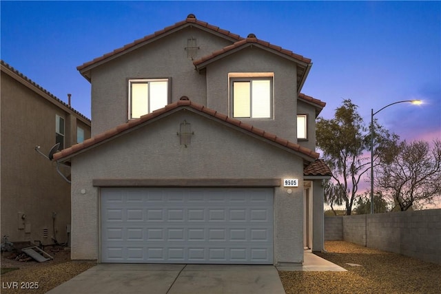 view of front facade with a garage