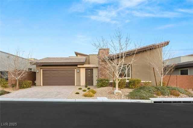 view of front facade with a garage