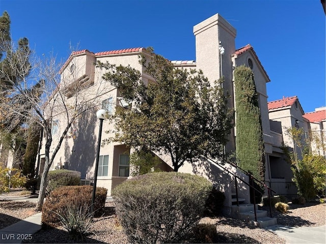 view of building exterior