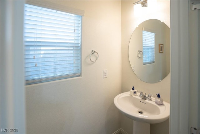 bathroom featuring sink