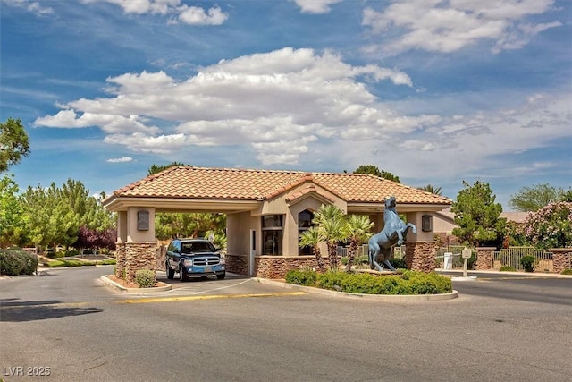 view of mediterranean / spanish-style house