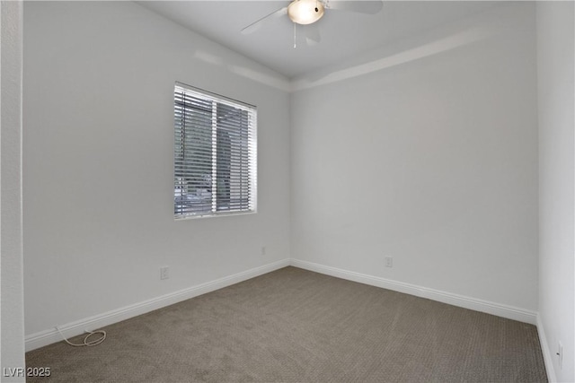 unfurnished room featuring carpet flooring and ceiling fan