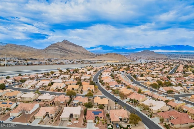 bird's eye view featuring a mountain view