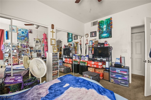 bedroom featuring carpet floors and ceiling fan