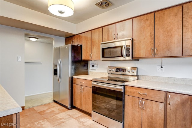 kitchen featuring stainless steel appliances