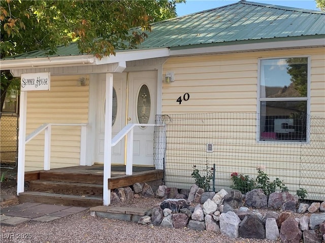 view of entrance to property