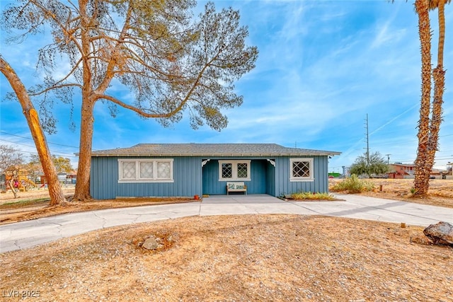 view of single story home