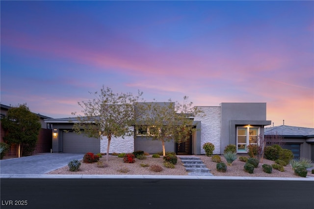 view of front facade with a garage