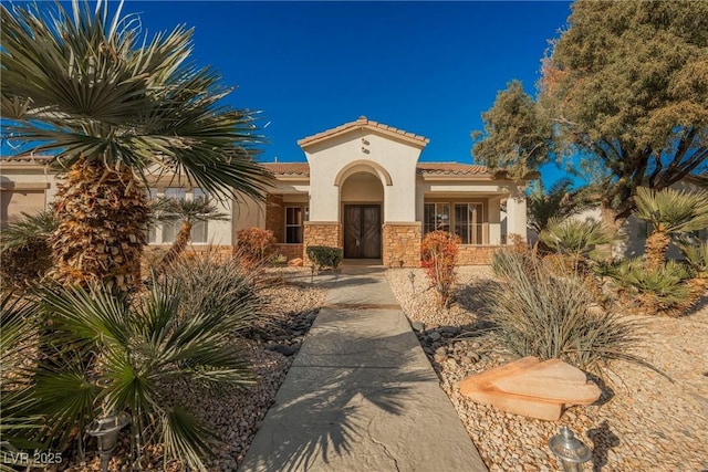 view of mediterranean / spanish home