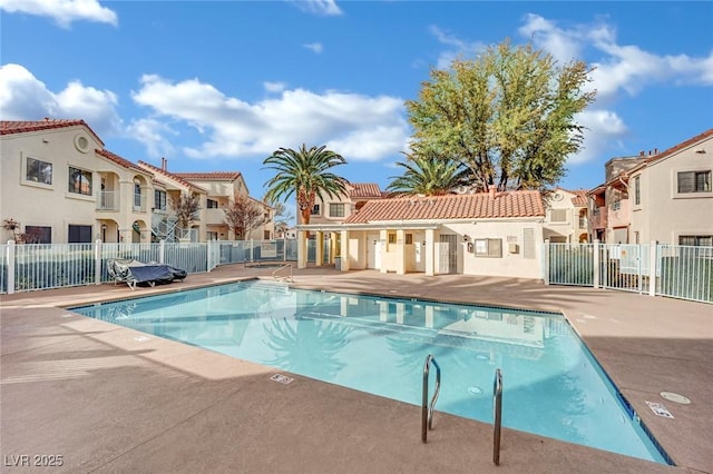 view of swimming pool featuring a patio