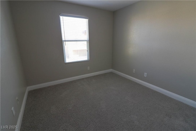 unfurnished room featuring carpet floors