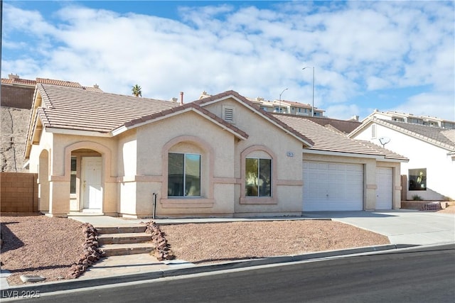 view of front of house featuring a garage