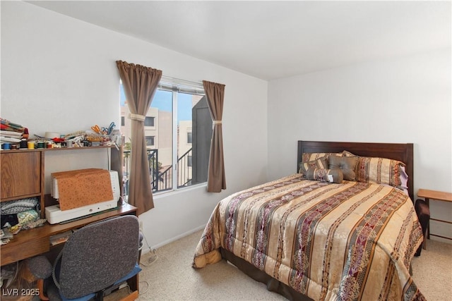 bedroom with carpet flooring