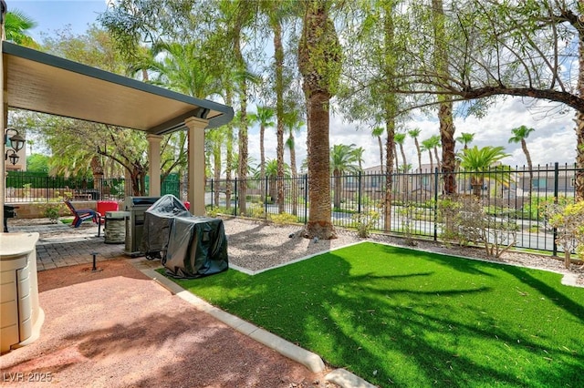 view of yard with a patio