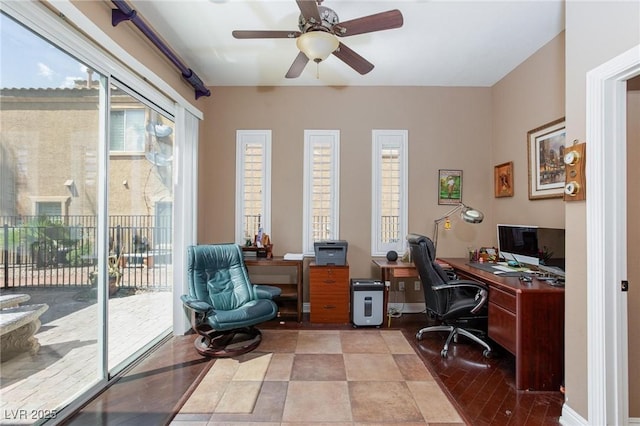 office area featuring ceiling fan