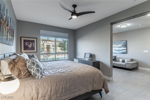 bedroom featuring ceiling fan