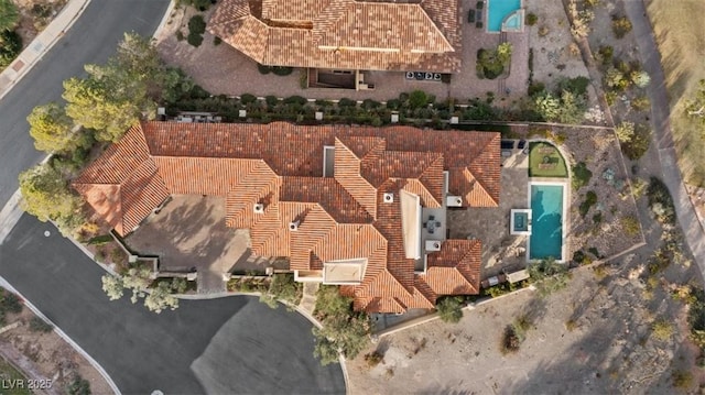 22 Rue Grimaldi Way, Henderson, NV 89011 - view from above of property featuring a pool