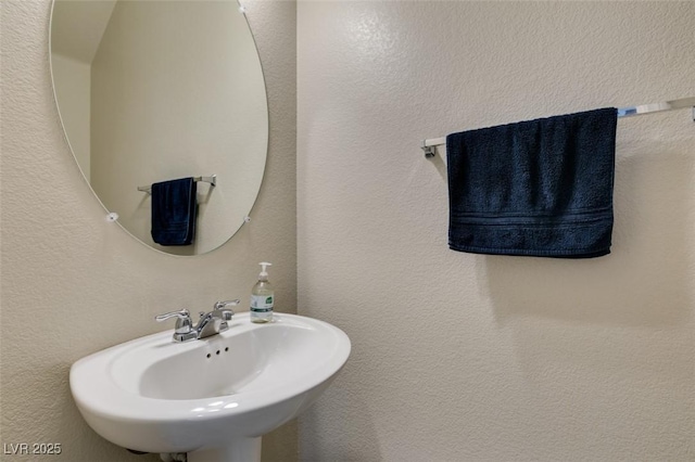 bathroom with sink