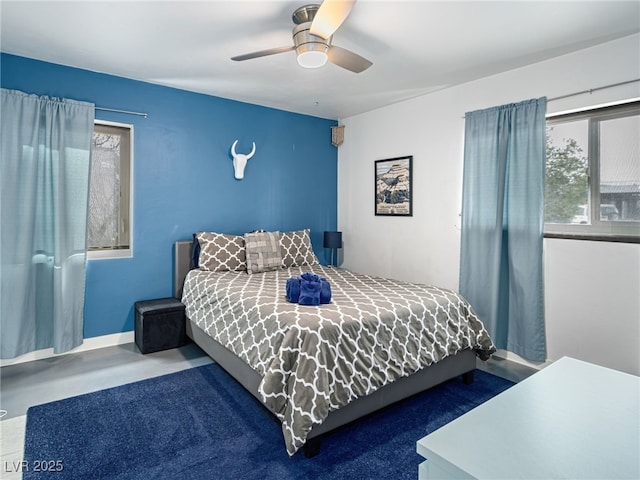 bedroom with ceiling fan