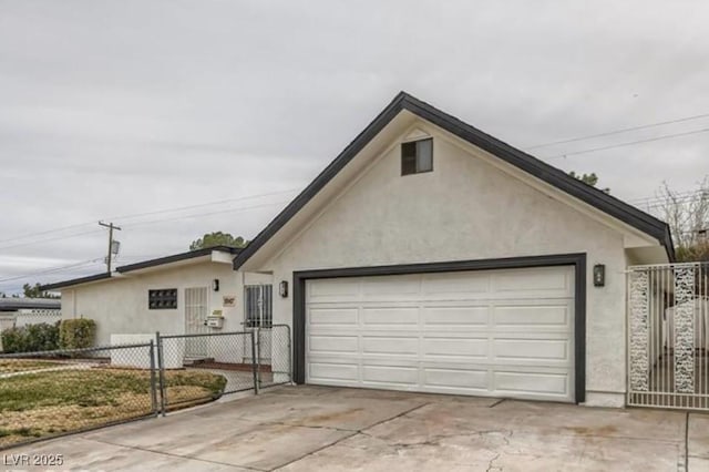 single story home with a garage