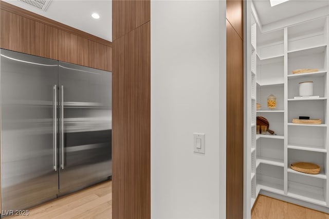 pantry featuring visible vents