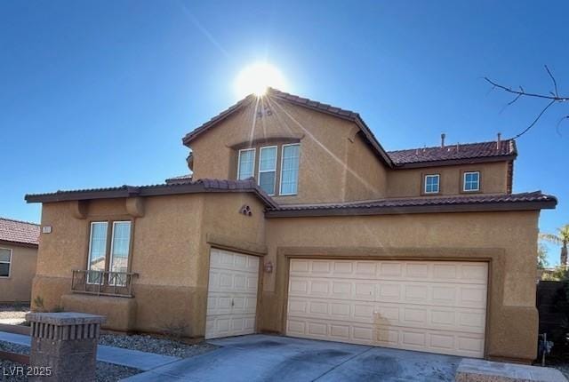 view of front of home with a garage