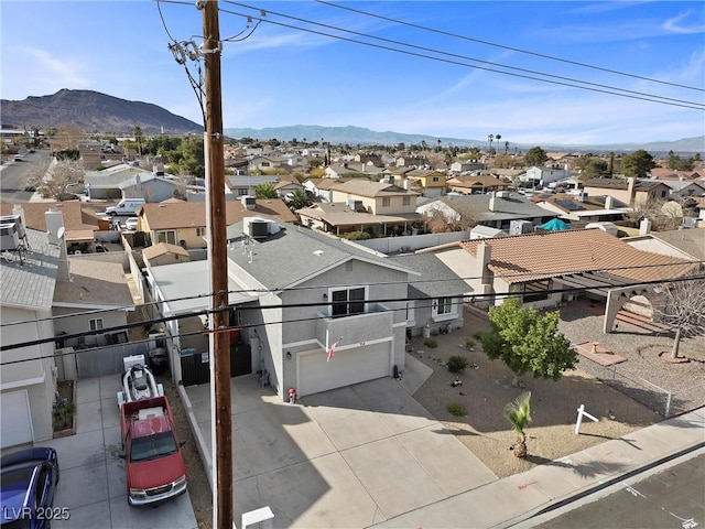 bird's eye view featuring a mountain view