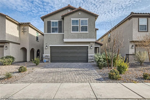 view of front facade with a garage