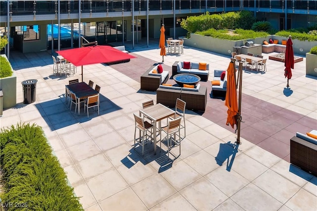 view of patio / terrace with an outdoor hangout area