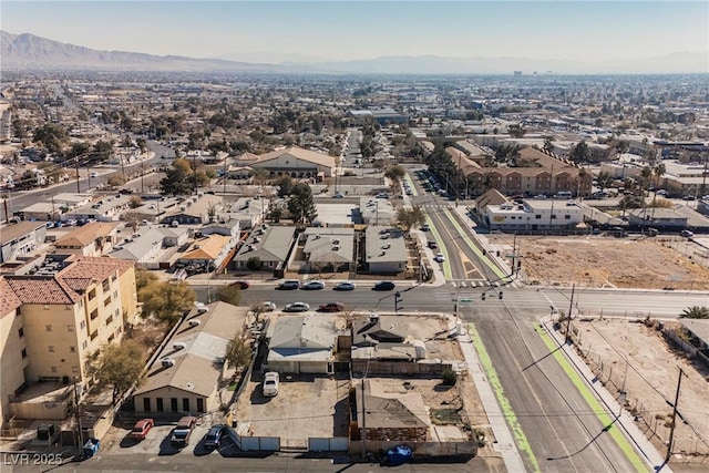 bird's eye view featuring a mountain view